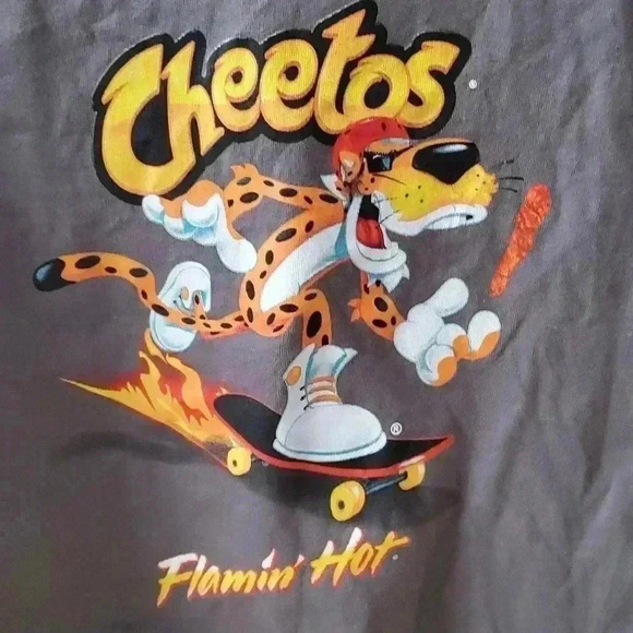 Cheetos crop top - Picture 2 of 5
